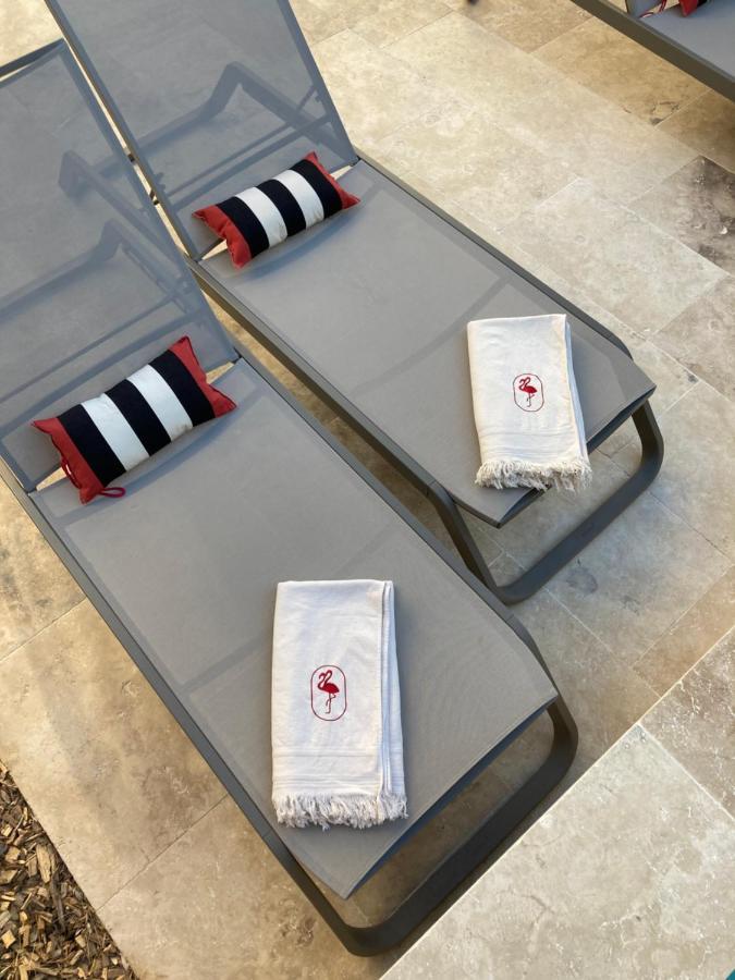 Hotel Marcelle En Camargue Aigues-Mortes Esterno foto