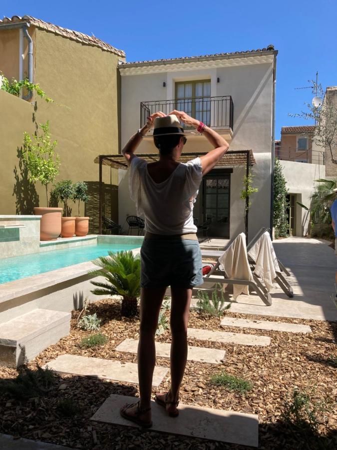 Hotel Marcelle En Camargue Aigues-Mortes Esterno foto