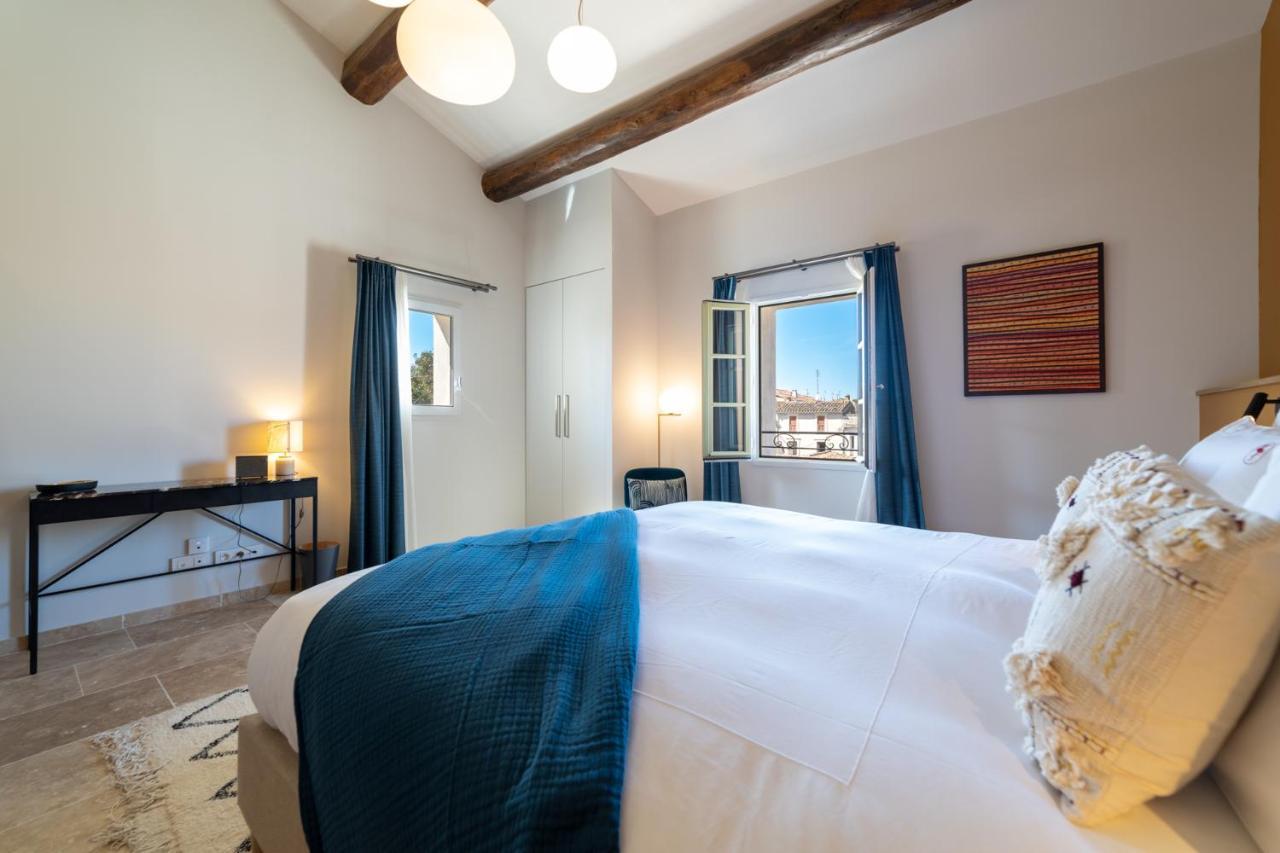 Hotel Marcelle En Camargue Aigues-Mortes Esterno foto