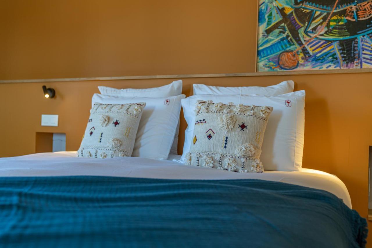 Hotel Marcelle En Camargue Aigues-Mortes Esterno foto